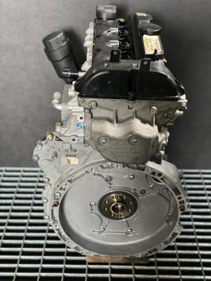 Repasovaný motor mercedes sprinter w906 2.2cdi bok
