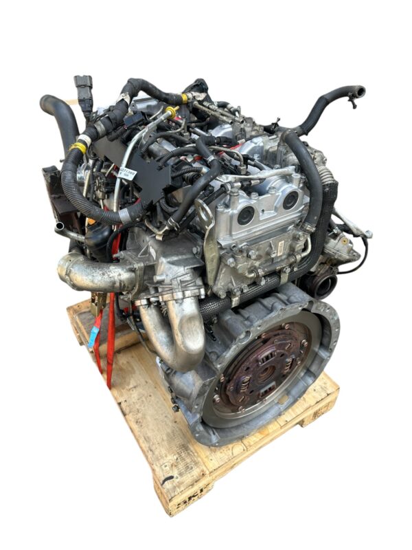 Repasovaný motor Mitsubishi Carter 3.0D E5