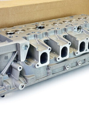 Nová hlava motoru Volkswagen T5 2.5 tdi 070103063D